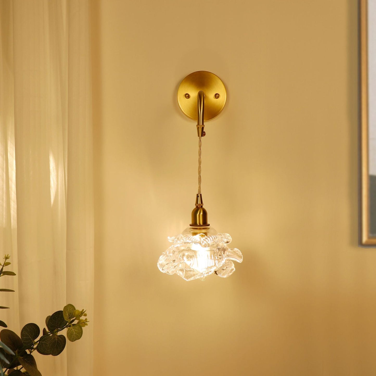 Luxury Rose Glass Brass 1-Light Wall Sconce Lamp