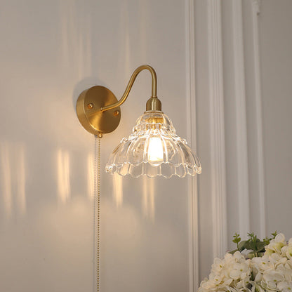 Pull Jellyfish Shape Brass Glass 1-Light Wall Sconce Lamp