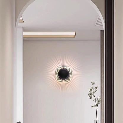 Creative Aluminum Round Sunflower LED Wall Sconce Lamp