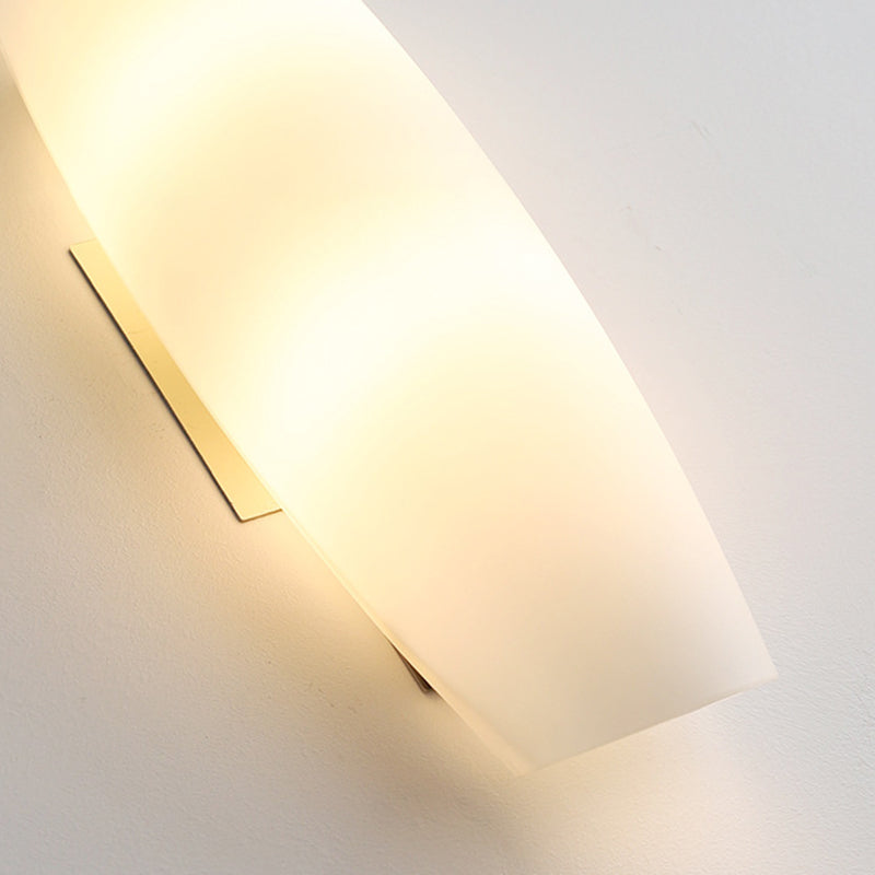 Luxury White Curl Glass Iron 1-Light Wall Sconce Lamp