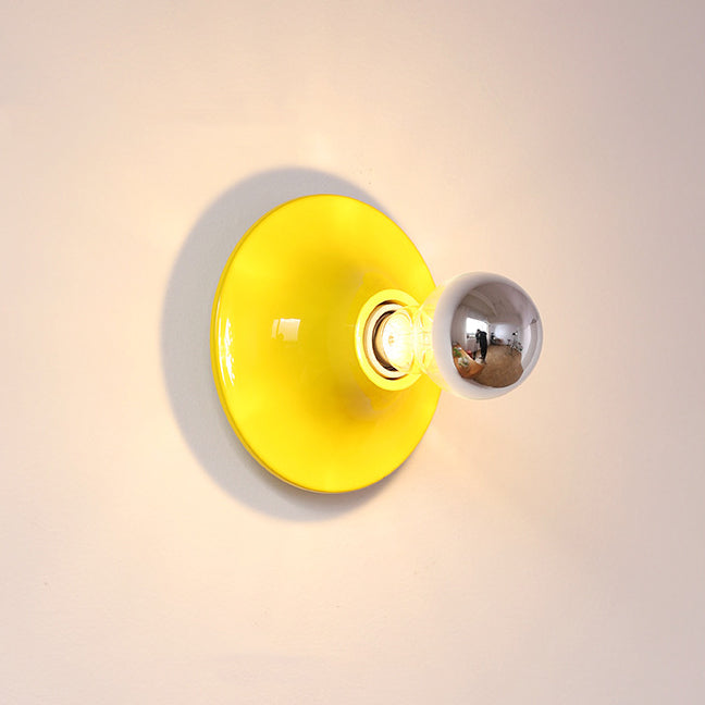 Modern Mid-Century UFO Shape Iron 1-Light Wall Sconce Lamp