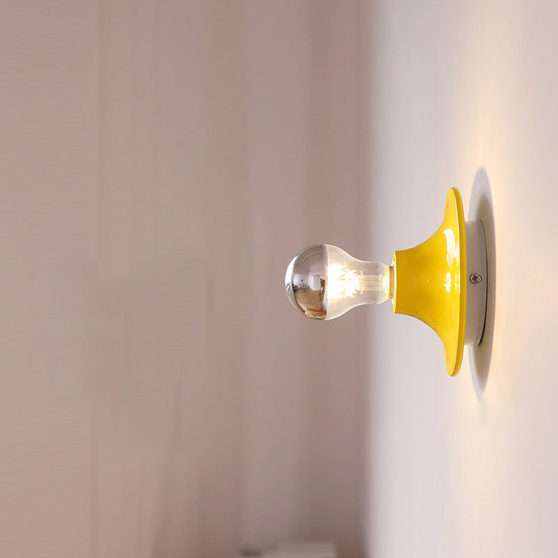 Modern Mid-Century UFO Shape Iron 1-Light Wall Sconce Lamp