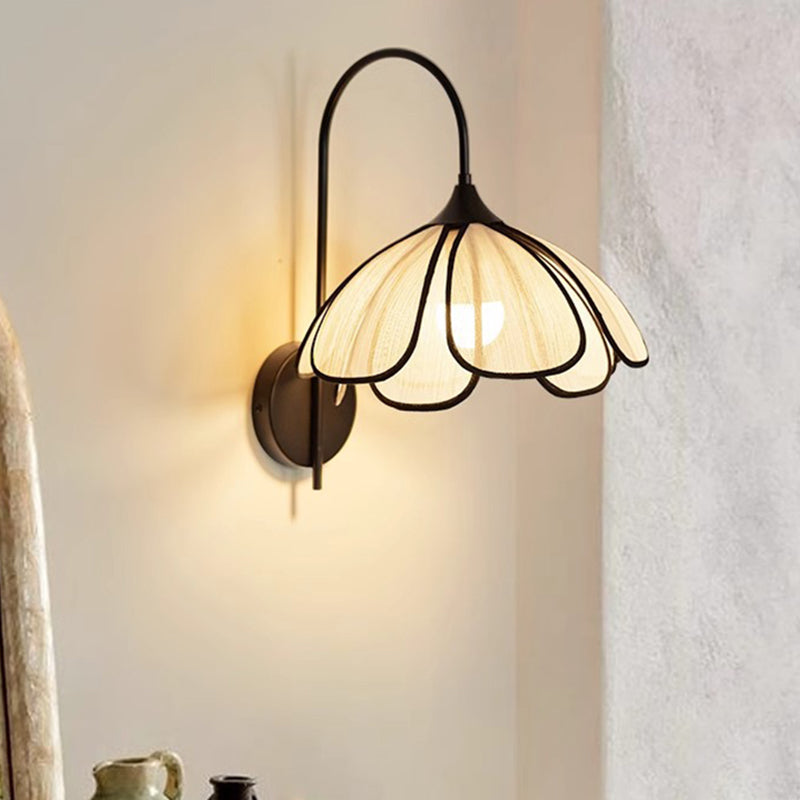 Art Petal Disc Base Iron Fabric 1-Light Wall Sconce Lamp