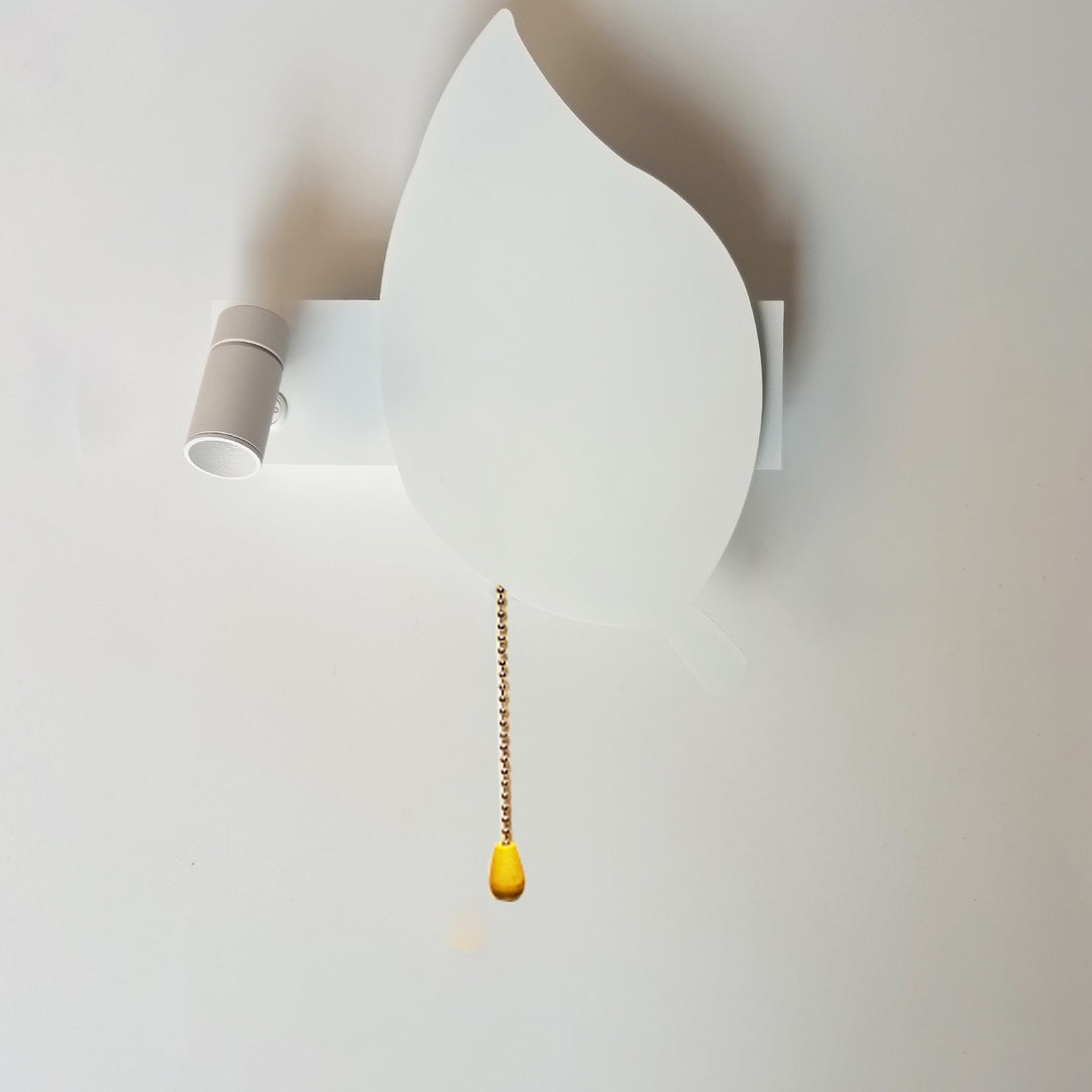 Scandinavian Iron Aluminum Acrylic LED Wall Sconce Lamp