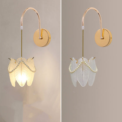 Luxury Shell Feather Glass Shade 1-Light Wall Sconce Lamp