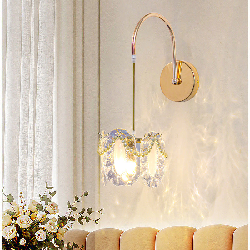 Luxury Shell Feather Glass Shade 1-Light Wall Sconce Lamp