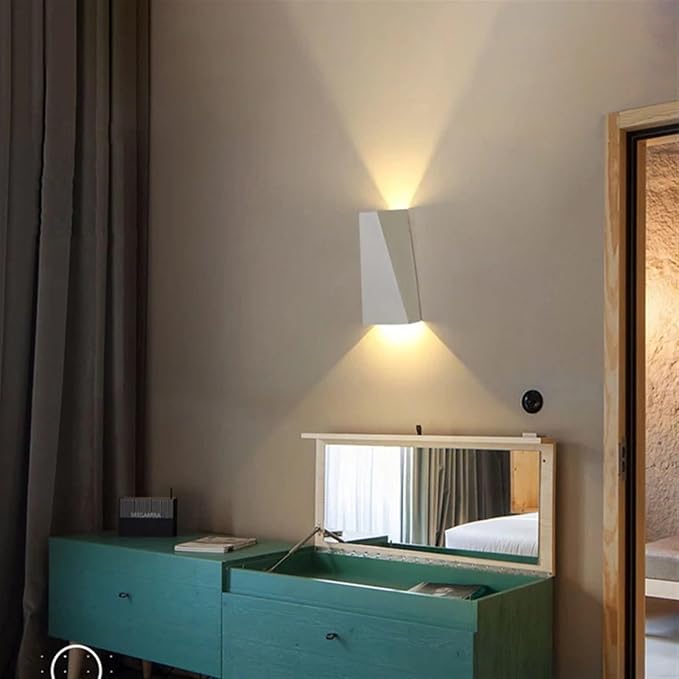 Aluminum Up And Down Illuminated LED Wall Sconce Lamp