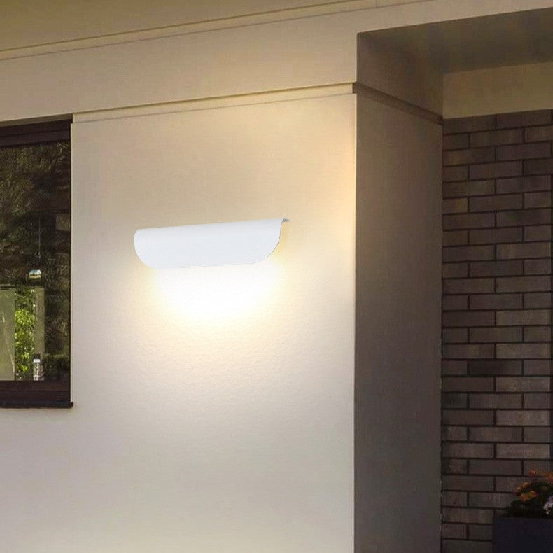 Minimalist Curved Aluminum LED Waterproof Wall Sconce Lamp