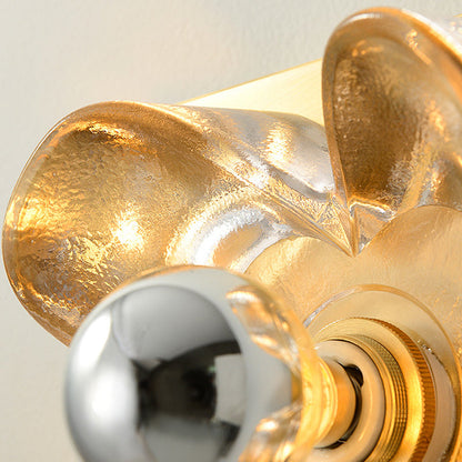 Brass Four-Leaf Clover Glass Shade 1-Light Wall Sconce Lamp