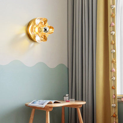 Brass Four-Leaf Clover Glass Shade 1-Light Wall Sconce Lamp