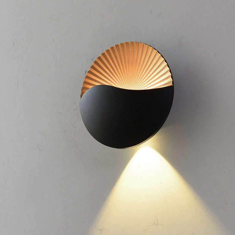 Simplicity Aluminum PC Round LED Outdoor Wall Sconce Lamp