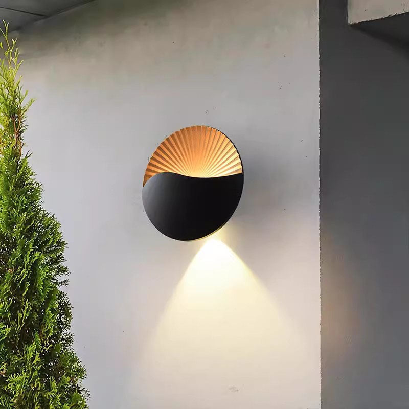 Simplicity Aluminum PC Round LED Outdoor Wall Sconce Lamp