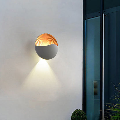 Simplicity Aluminum PC Round LED Outdoor Wall Sconce Lamp