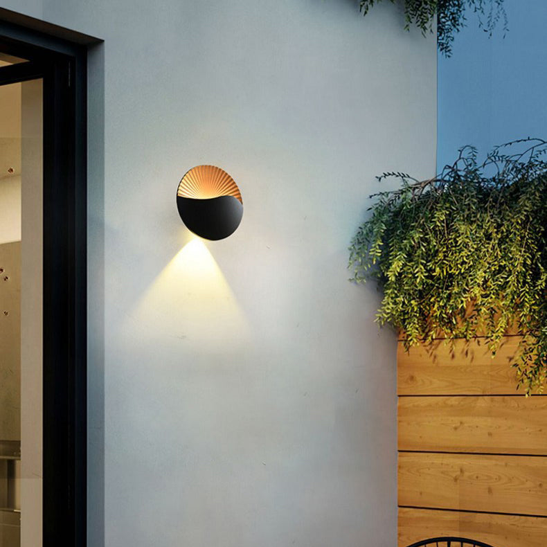 Simplicity Aluminum PC Round LED Outdoor Wall Sconce Lamp