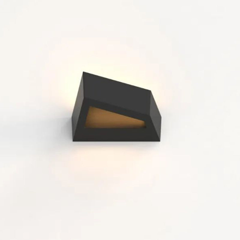 Simplicity Geometric Polygon Aluminum LED Wall Sconce Lamp