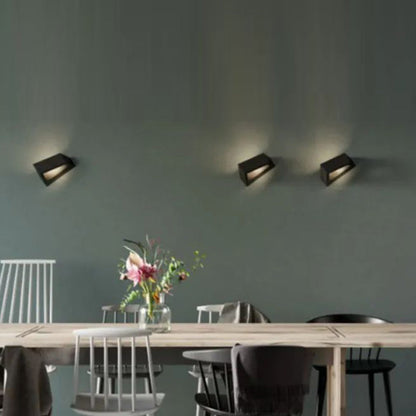 Simplicity Geometric Polygon Aluminum LED Wall Sconce Lamp