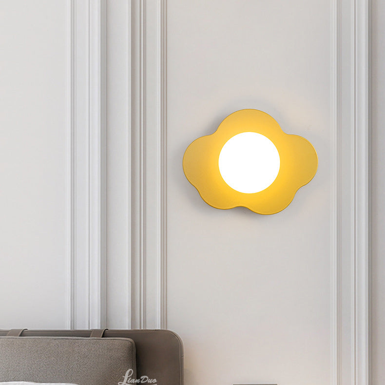 Scandinavian Iron Flower Glass 1-Light Wall Sconce Lamp