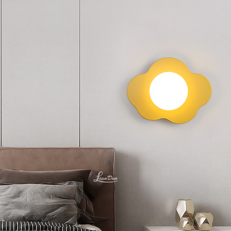 Scandinavian Iron Flower Glass 1-Light Wall Sconce Lamp