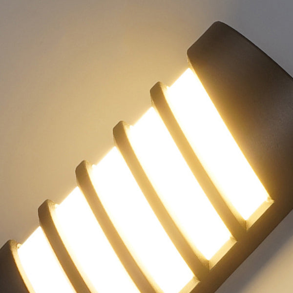Aluminum Acrylic Semicircle LED Outdoor Wall Sconce Lamp