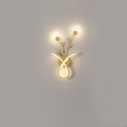Creative Iron Acrylic Flower Shade LED Wall Sconce Lamp