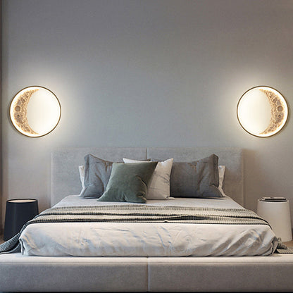 Creative Moon Hardware Resin Round LED Wall Sconce Lamp
