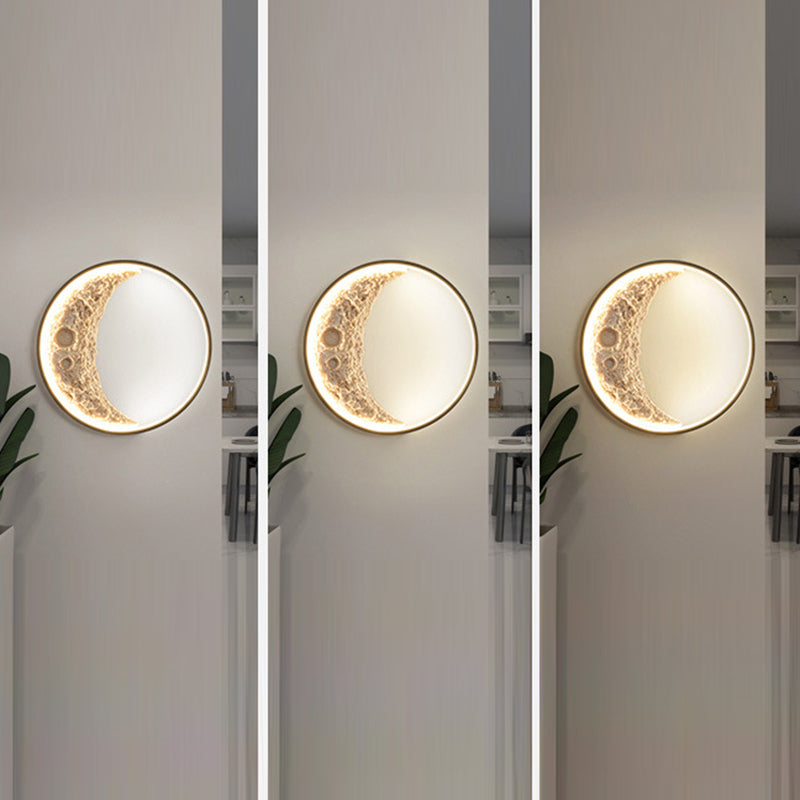 Creative Moon Hardware Resin Round LED Wall Sconce Lamp