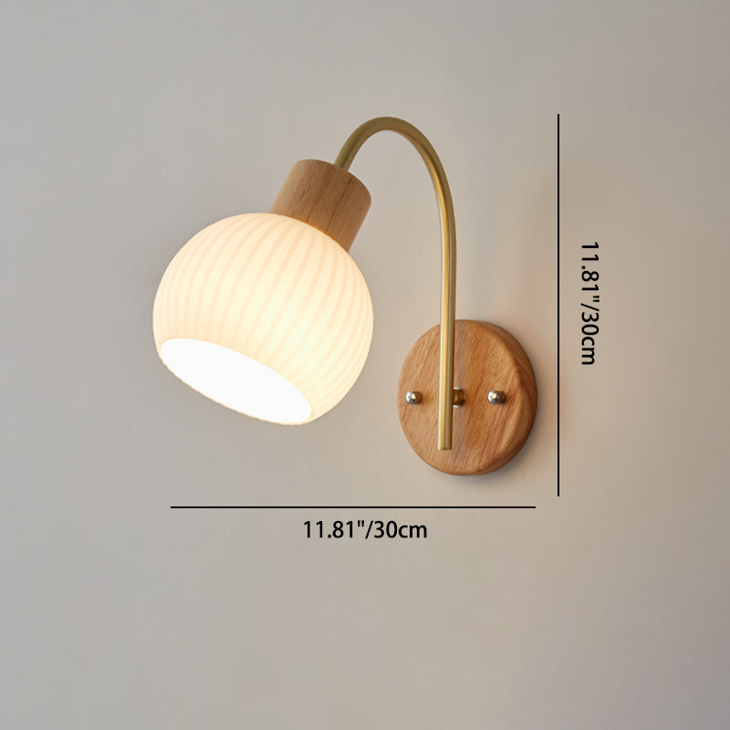 Scandinavian Molding Glass 1-Light Wall Sconce Lamp