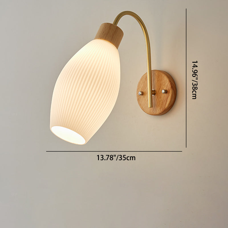 Scandinavian Molding Glass 1-Light Wall Sconce Lamp