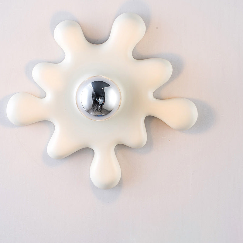 Art Deco Sunflower Shape Resin 1-Light Wall Sconce Lamp