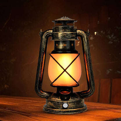 Traditional Lantern Table Lamp