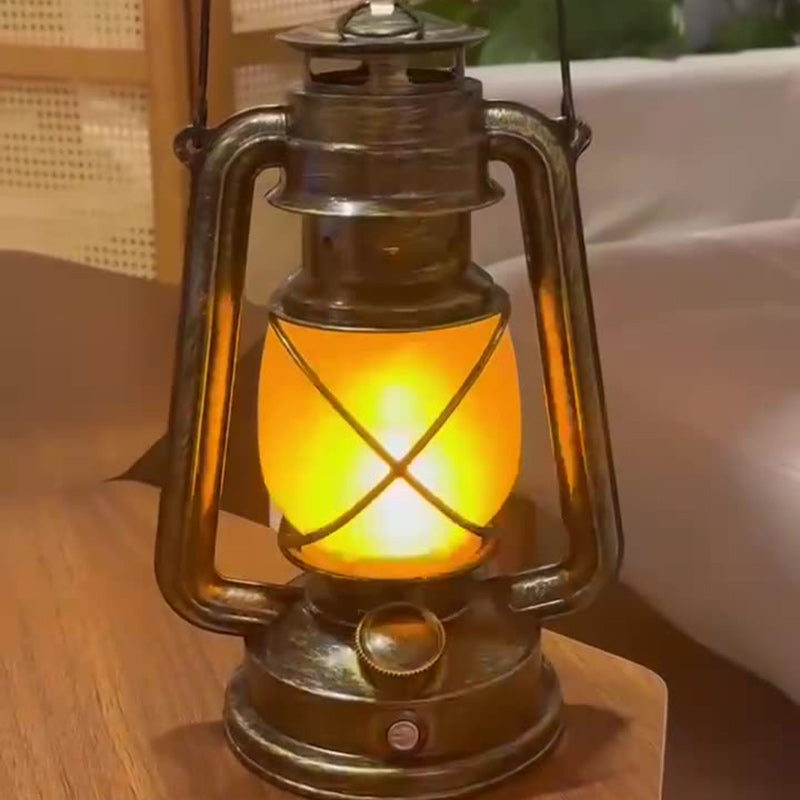 Traditional Lantern Table Lamp