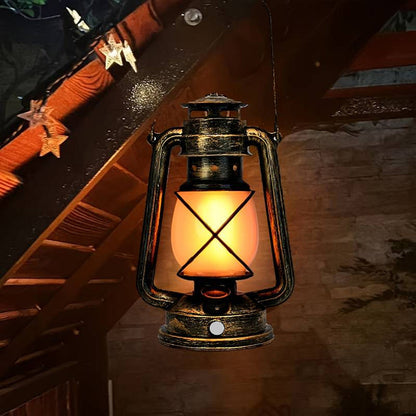 Traditional Lantern Table Lamp