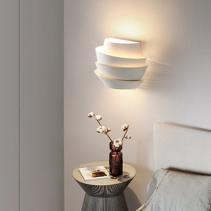 Creative Pinecone Shape Iron 2-Light Wall Sconce Lamp