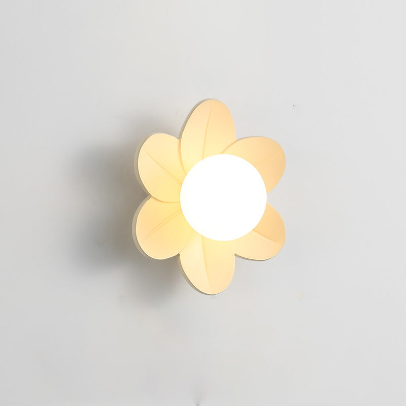 Scandinavian Floral Orb Resin 1-Light Wall Sconce Lamp