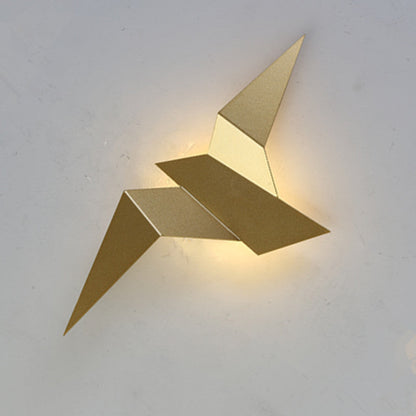 Creative Flying Bird Shape Iron LED Wall Sconce Lamp