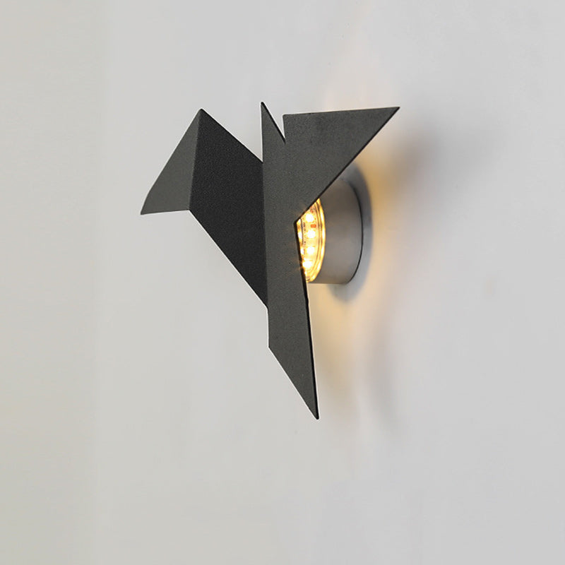 Creative Flying Bird Shape Iron LED Wall Sconce Lamp