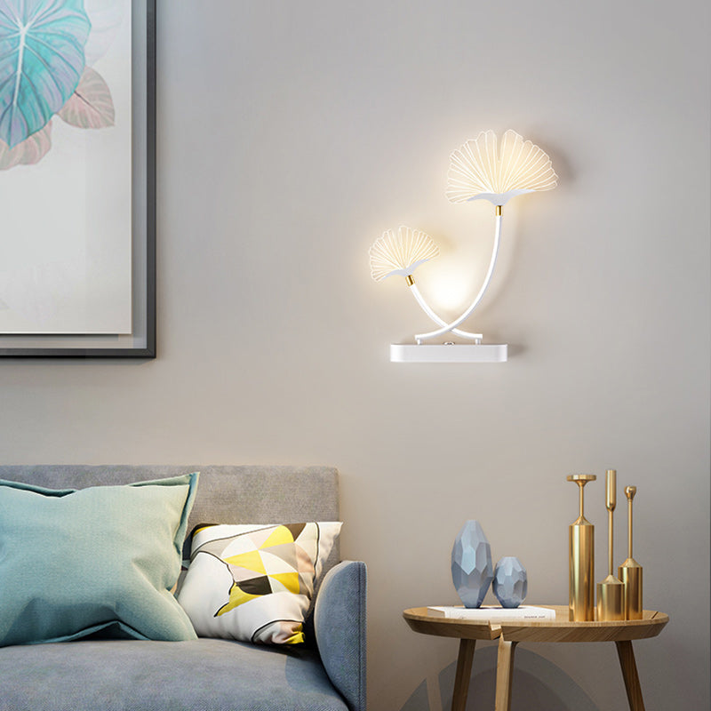 Double Flower Iron Aluminum Acrylic LED Wall Sconce Lamp