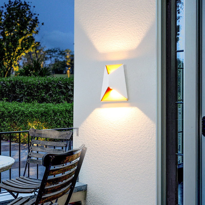 Minimalist Trapezoid Aluminum Glass LED Wall Sconce Lamp