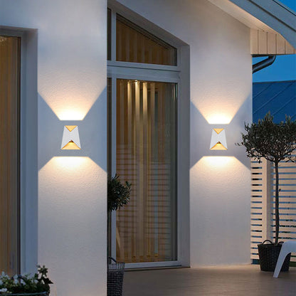 Minimalist Trapezoid Aluminum Glass LED Wall Sconce Lamp