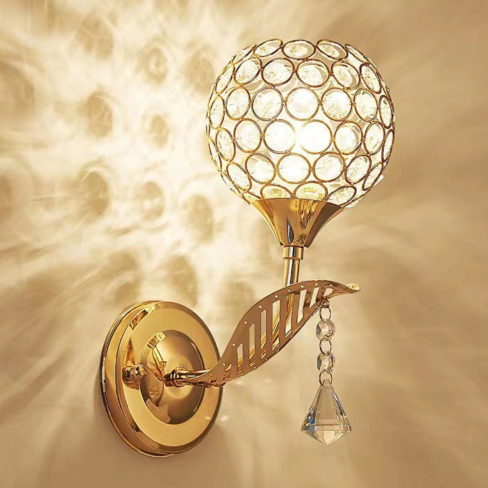 Creative Sphere Crystal Iron 1-Light Wall Sconce Lamp