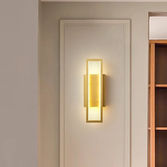 Modern Minimalist Wall Sconce – Rectangular Copper LED Lamp