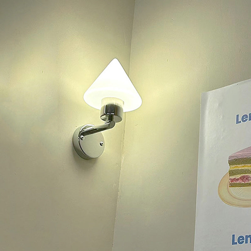 Modern Simplicity Cone Iron Glass 1-Light Wall Sconce Lamp