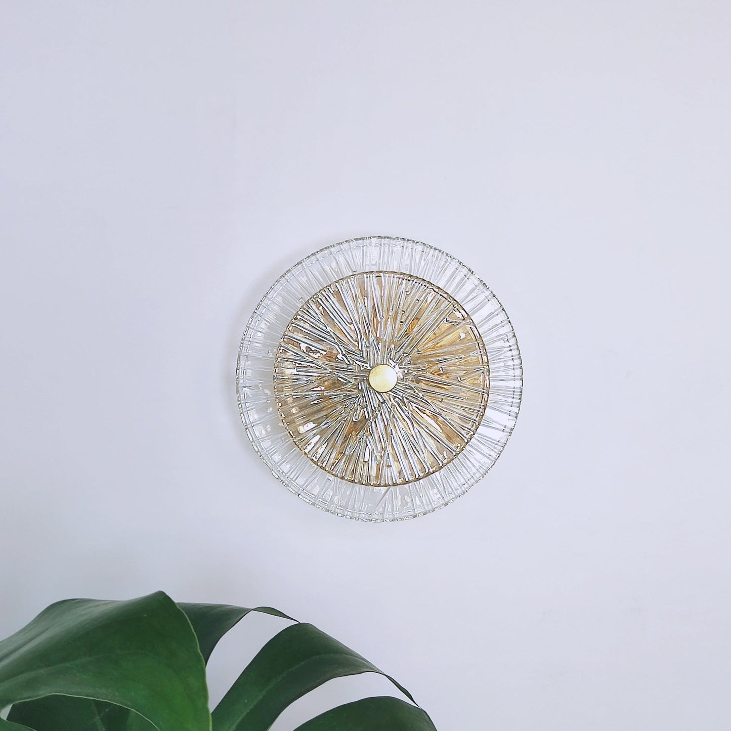 Modern Luxury Round Metal Glass LED Wall Sconce Lamp