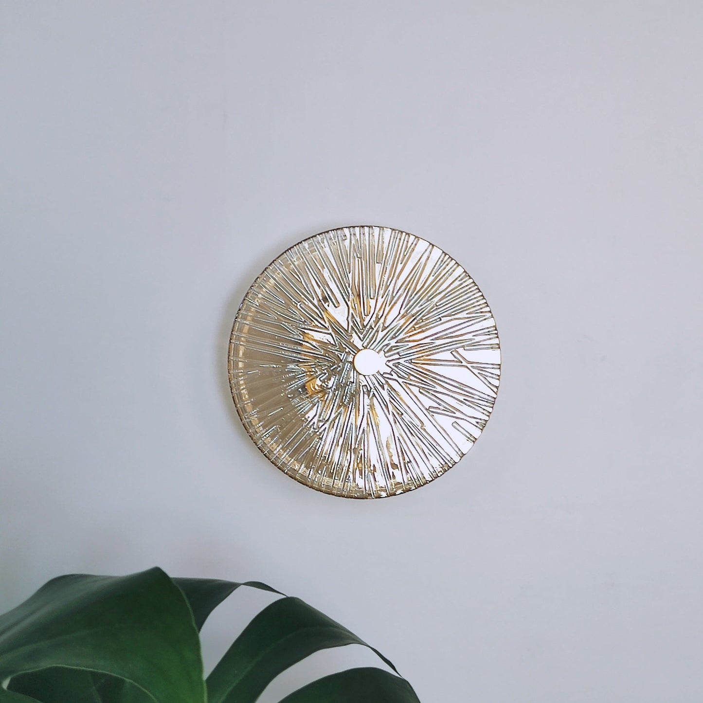 Modern Luxury Round Metal Glass LED Wall Sconce Lamp