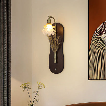 Mid-Century Wall Sconce Lamp With Rubberwood Base 1-Light
