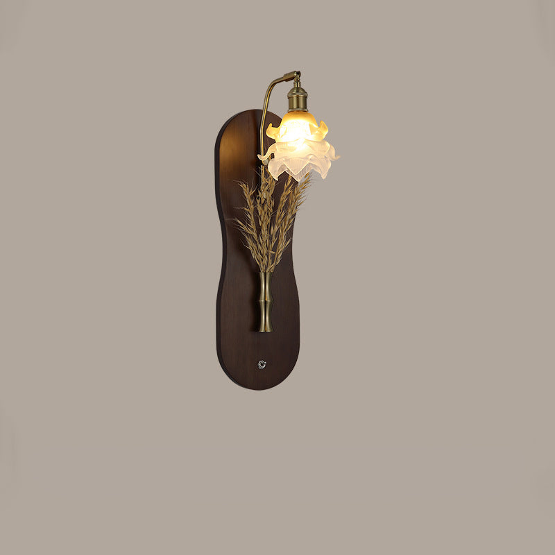 Mid-Century Wall Sconce Lamp With Rubberwood Base 1-Light