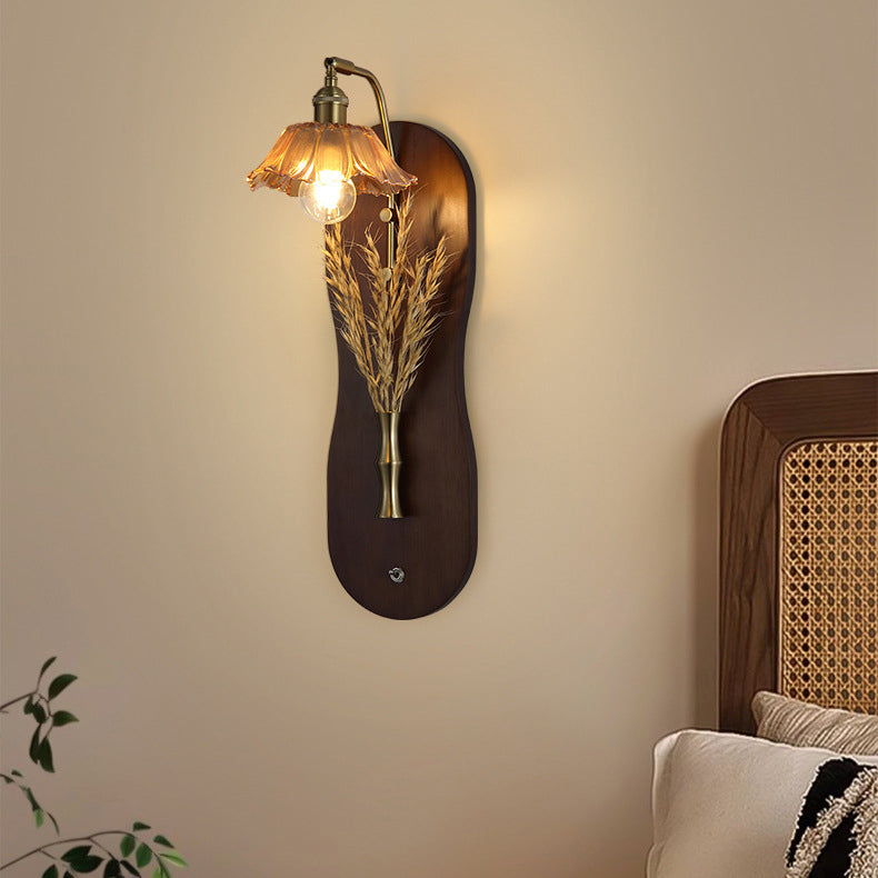 Mid-Century Wall Sconce Lamp With Rubberwood Base 1-Light