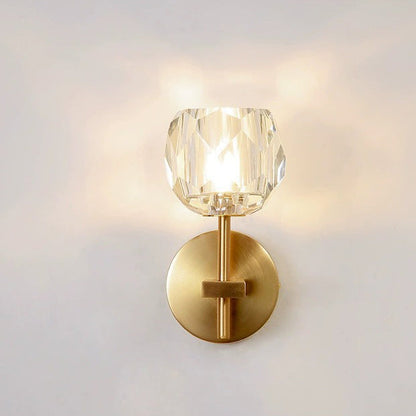 Scandinavian Wall Sconce Lamp With Iron Base 1-Light