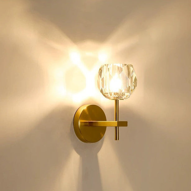 Scandinavian Wall Sconce Lamp With Iron Base 1-Light