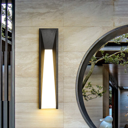 Waterproof Steel Acrylic LED Outdoor Wall Sconce Lamp